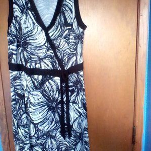 Sleeveless summer dress